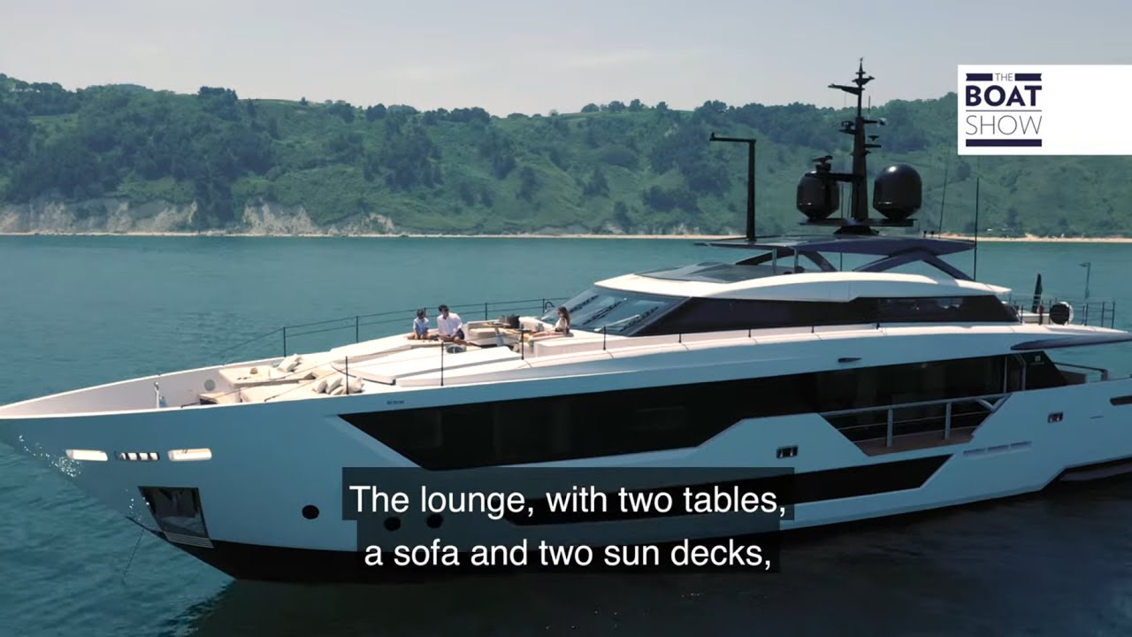 CUSTOM LINE 106 - Exclusive Superyacht Tour and Review