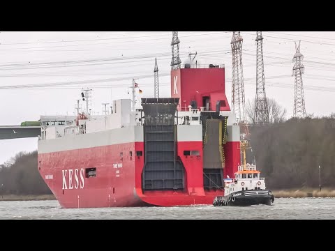 Freight Ship Spotting on the Kiel Canal in Germany!