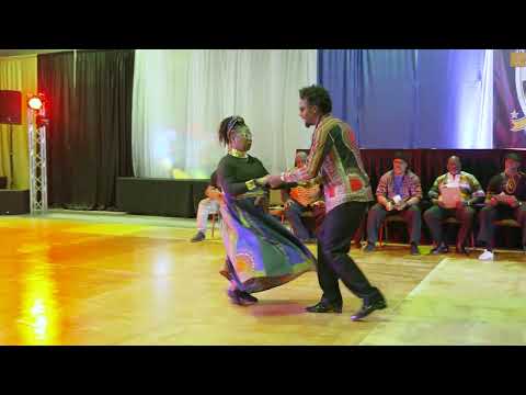 ISDC 2023 - Invitational Jack & Jill, Houston Two-Step - Janine & John