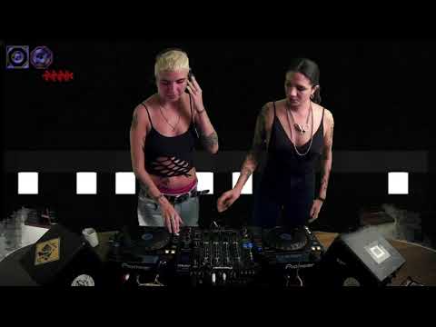 MAMBA ИEGRȺ ༺✵༻ ⓟⓐⓡⓔⓓⓐⓦⓝ 🅕🅐🅛🅢🅞 /// Amanda B2B Nora y Anna Opperman