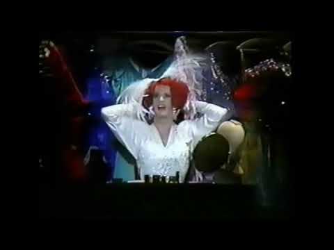 La Cage Aux Folles: Mascara