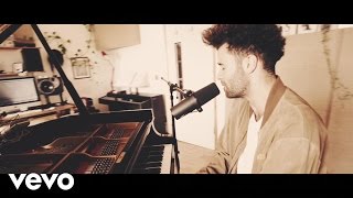 Youngr - Out Of My System (Acoustic) video