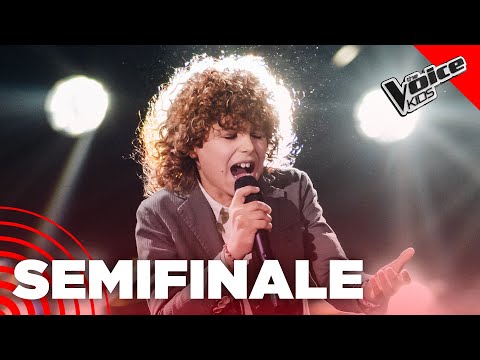 Michele canta “La Leva Calcistica della classe 68” | The Voice Italy Kids | Semifinale