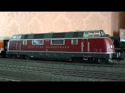 V200 [Märklin 37805] with consist of S-Bahn coaches with Coca Cola advertising [Märklin 4393]