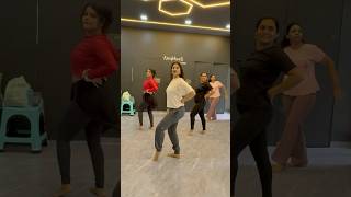 Download lagu Humko aaj kal hai tune✨ #dance #danceform #oldsongs #oldisgoldsongs #bollywooddance #humkoaajkalhai mp3