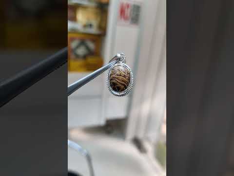 Mahe marium silver pendant