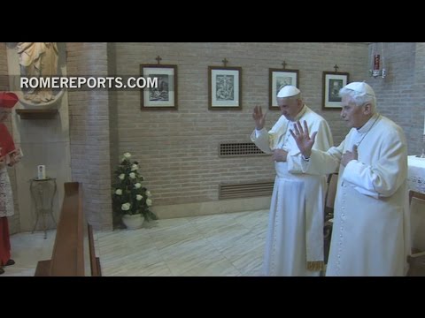 Los nuevos cardenales y el Papa visitan a Benedicto XVI