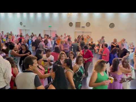Vem Bailar comigo - cabeça branca