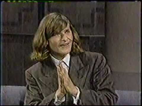 MUST SEE !!!!!!  FAMOUS EPISODE !!!!!  Crispin Glover on David Letterman