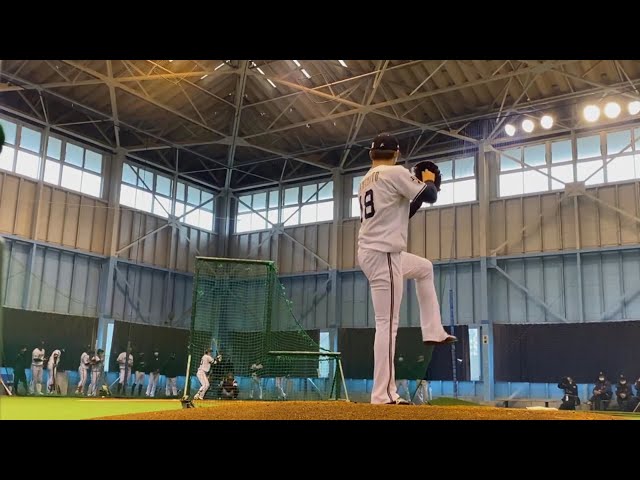 【バファローズ春季キャンプ】バファローズ・山本 バッティングピッチャーに登板した様子を後方アングルから!! 2021/2/15