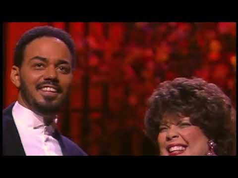 James Ingram & Patti Austin - "How Do You Keep The Music Playing"