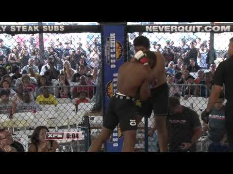 Jurell Simmons vs Alex Thomson  XAFS Cerebral July 19, 2014