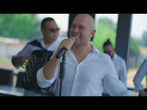 PEĐA VUJIĆ - BAŠKA ONA BAŠKA JA (COVER)