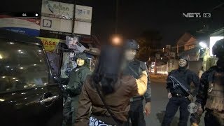 Download lagu Sedang Diperiksa Tim Prabu, Wanita Ini Malah Menggoda Petugas - 86 mp3 Download lagu Sedang Diperiksa Tim Prabu, Wanita Ini Malah Menggoda Petugas - 86 mp3