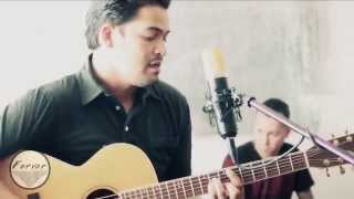 Fayuca - Tricky Sneaky Sleeves (Acoustic @ Bombshelter Sessions)