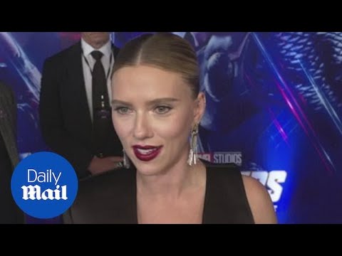 Scarlett Johansson reveals Avengers have a 'disgusting' text group thumnail
