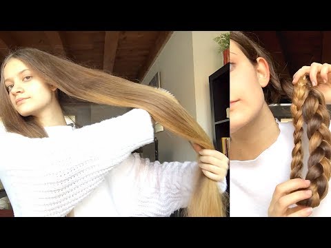 RealRapunzels - Ottavia in her living room (preview)