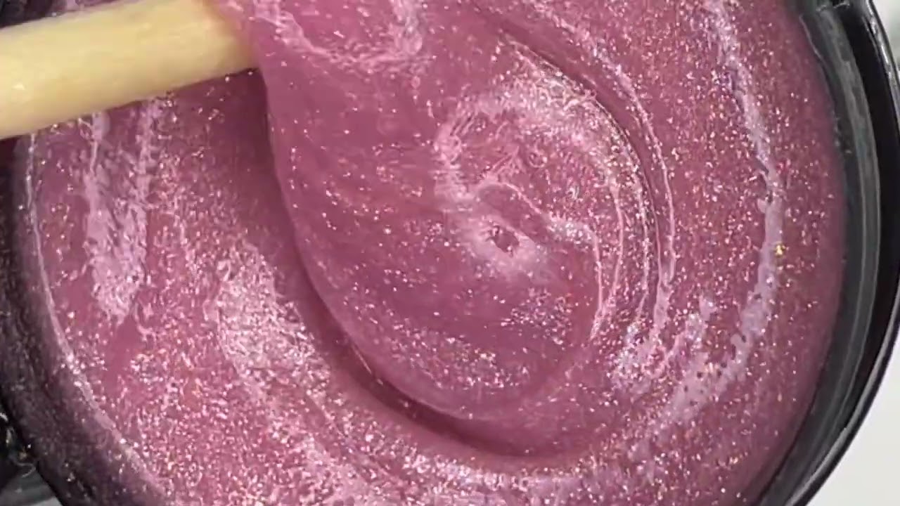 010 SILKY Builder GLITTER GEL 25гр. Lady Arms