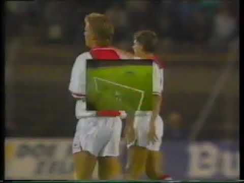 Ajax Seizoen 1990 - 1991 [Band1of2]