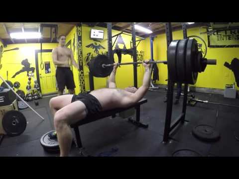 Retro Intensity - 300# Bench Press!