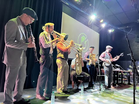 Catadores de Gazpacho - Everybody loves my baby