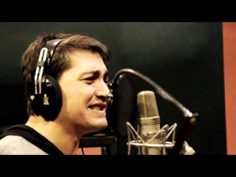 Divina Argentina - Reventando trajes