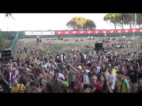 Dubkasm - Garance Festival 2012 - Iration Steppas Remix