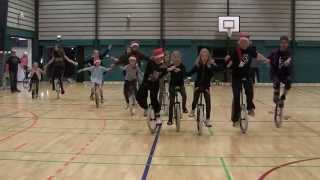 preview picture of video 'Julehilsen fra Stenlille unicyklister 2014'