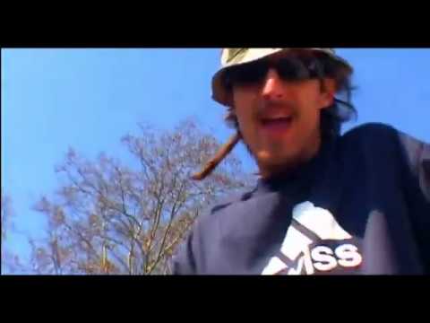 Mr Lezard Feat Junior Tshaka - La jungle