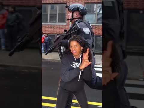 SALGO A LA CALLE CON MISTOLIN #shorts