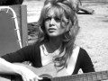 Brigitte Bardot :::: C'est Une Bossa Nova. 