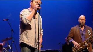 Southside Johnny and the Asbury Jukes-Walk Away Renee