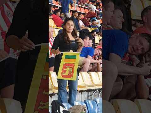 මේකිගෙ බැල්මට සුද්දොත් කොර#srilankacricket