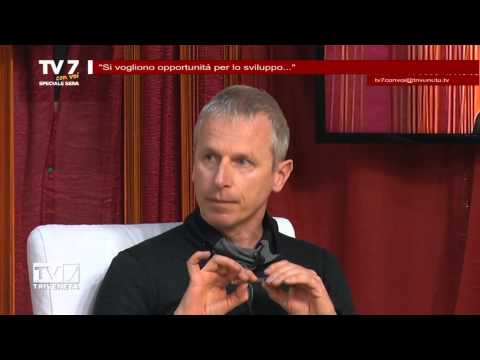 Tv7 con Voi sera del 24/03/2015 - Ci vogliono opportunità per lo sviluppo (2 di 6)