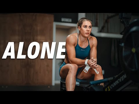 THE REAL GROWTH HAPPENS WHEN YOU'RE ALONE 😔 Female Fitness Motivation