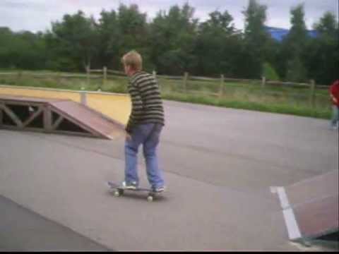 Dennis B. Skate Video 2004