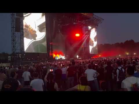 Red Hot Chilli Peppers intro + jam - Firenze rocks, Italy. 18/06/2022