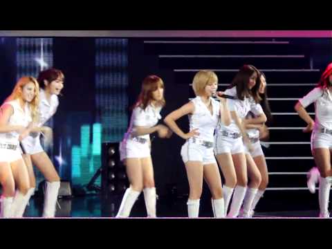 [FANCAM]120702 SNSD- Gee @ KPOP Nation In Macau Girls' Generation