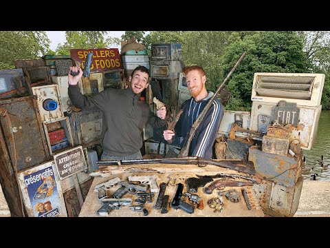 We found 19 weapons, 12 safes, and 13 scooters! Magnet fishing