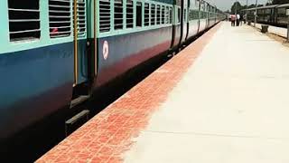 preview picture of video '16229 Mysore/varanasi Express'