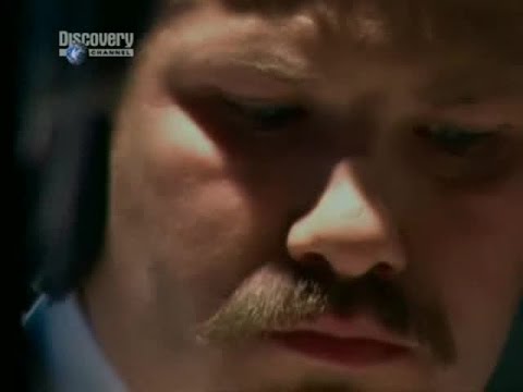 The FBI Files S07 E10   Crackdown