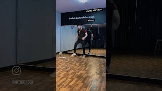 Raat di gedi gal risk di 🔥😎✨ #nitinbassi #nitin #viraldance #nitinsworld #viral #punjabi #dance