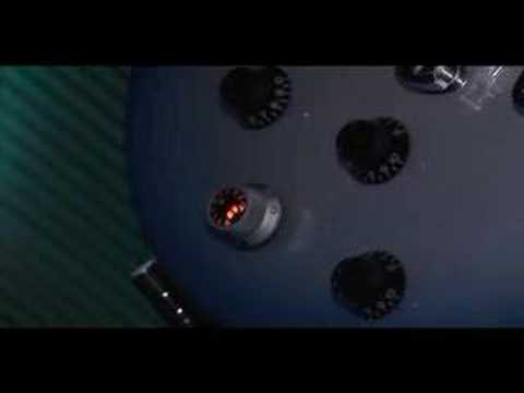 Wired CES 2008: Gibson Robot Guitar