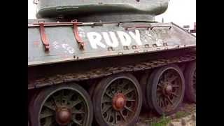 preview picture of video 'Panzer Т-34 Rudy 102 .'