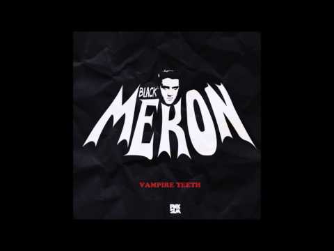 Black Mekon - Vampire Teeth