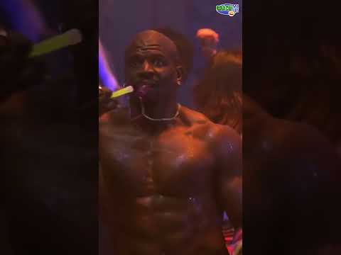 LATRELL SPENCER is a PARTY ANIMAL | White Chicks #shorts