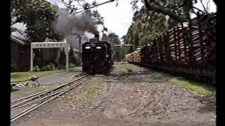 preview picture of video 'Alfred County Railway NGG16A Garratt November 1996'