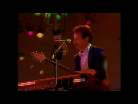 MOVING HEARTS (Live 1986) TV IRELAND