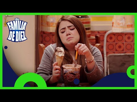 Una familia de 10, C1: Martina anda depre | T5 | Distrito Comedia