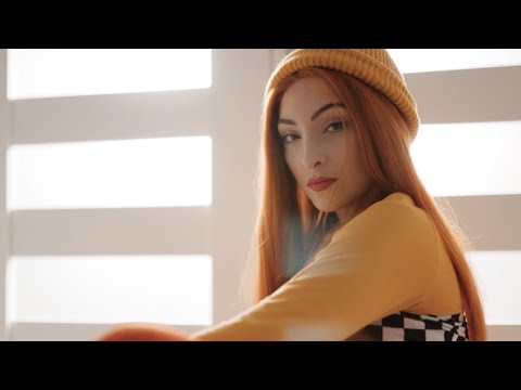 Barbora Hazuchová - Iná (Official Video)